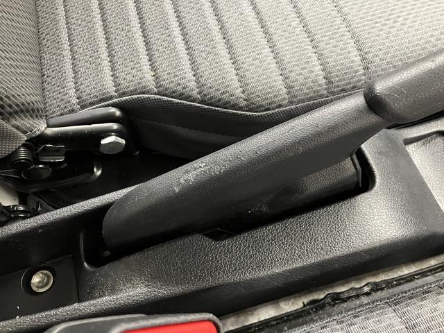 ハイゼットトラックスタンダードSAIIIt4WD LEDヘッドライト スマートアシスト レーンアシスト LEDヘッドライト マニュアルエアコン パワステ ABS 運転席エアバッグ 純正CDチューナー CD AM FM AUX USB(愛媛県)の中古車