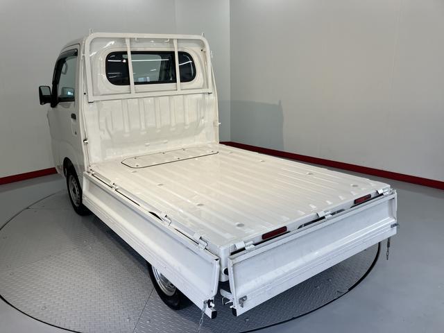 ハイゼットトラックスタンダード2WD MT車 エアコン パワステ エアバッグ ABS ラジオ オートライト アイドリングストップ スマートアシスト非装着車(愛媛県)の中古車