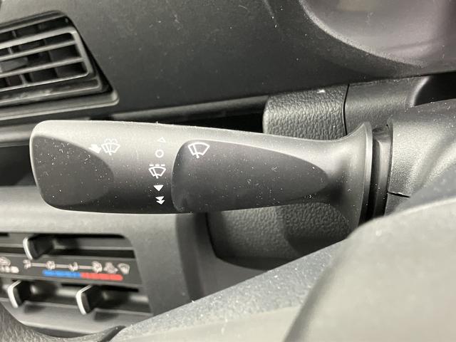 ハイゼットトラックスタンダード2WD MT車 エアコン パワステ エアバッグ ABS ラジオ オートライト アイドリングストップ スマートアシスト非装着車(愛媛県)の中古車