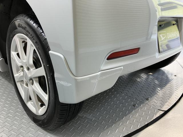 ムーヴカスタム　Ｘリミテッド４ＷＤ　ＣＶＴ車　純正ナビ　バックモニター　ワンセグＴＶ　ＣＤ　ラジオ　社外ＥＴＣ　プッシュスタート　ベンチシート　電動格納ドアミラー　キーフリーシステム（愛媛県）の中古車
