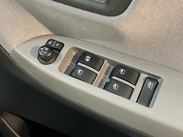 キャストアクティバX SAII2WD プッシュスタート アイドリングストップ ベンチシート オートライト ハロゲンヘッドライト レーンアシスト 盗難防止装置 社外CDチューナー CD USB オートエアコン 社外アルミホイール(愛媛県)の中古車