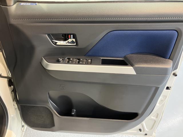 トールカスタムG リミテッドII SAIII純正ナビ パノラマモニター フルセグTV CD DVD USB Bluetooth ドラレコ ETC 両側電動スライドドア クルーズコントロール 前席シートヒーター オートライト LEDヘッドライト(愛媛県)の中古車