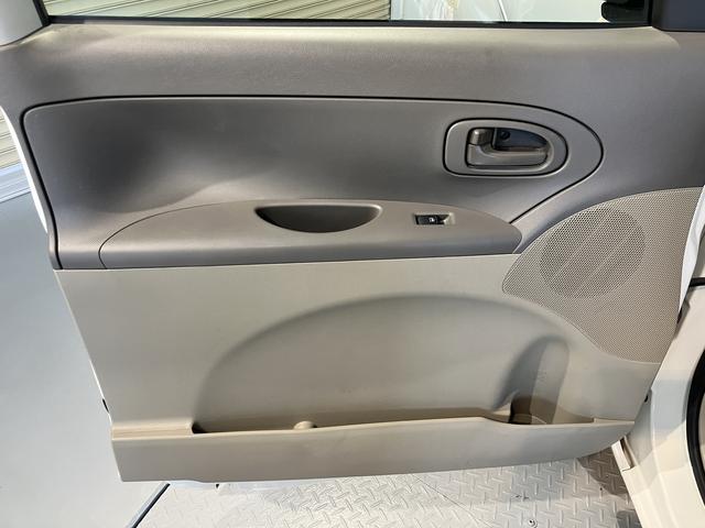 タントスローパーリアシート付き福祉車両　純正ナビ　ワンセグＴＶ　ＥＴＣ　エアコン　パワステ　パワーウィンドウ　ＡＢＳ　エアバッグ（愛媛県）の中古車