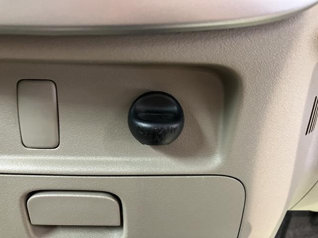 タントスローパーリアシート付き福祉車両　純正ナビ　ワンセグＴＶ　ＥＴＣ　エアコン　パワステ　パワーウィンドウ　ＡＢＳ　エアバッグ（愛媛県）の中古車