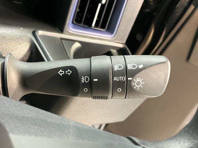 タントカスタムXスタイルセレクション両側電動スライドドア 前席シートヒーター 障害物センサー オートライト LEDヘッドライト プッシュスタート アイドリングストップ 電動格納ドアミラー キーフリー オーディオレス車 バックカメラ装着車(愛媛県)の中古車