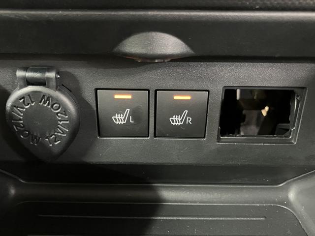 ロッキーG前席シートヒーター クルーズコントロール プッシュスタート アイドリングストップ オートライト LEDヘッドライト ETC 電動格納ドアミラー キーフリーシステム オーディオレス パノラマカメラ装着車(愛媛県)の中古車