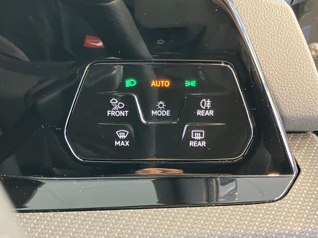 VW ゴルフeTSI Rライン純正ナビ フルセグTV バックモニター Bluetooth USB ドラレコ ETC クルーズコントロール オートライト LEDヘッドライト 前席シートヒーター ステアリングヒーター プッシュスタート(愛媛県)の中古車