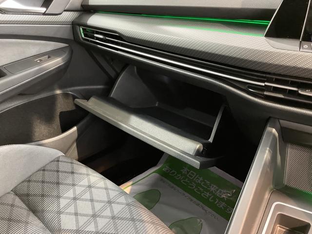 VW ゴルフeTSI Rライン純正ナビ フルセグTV バックモニター Bluetooth USB ドラレコ ETC クルーズコントロール オートライト LEDヘッドライト 前席シートヒーター ステアリングヒーター プッシュスタート(愛媛県)の中古車