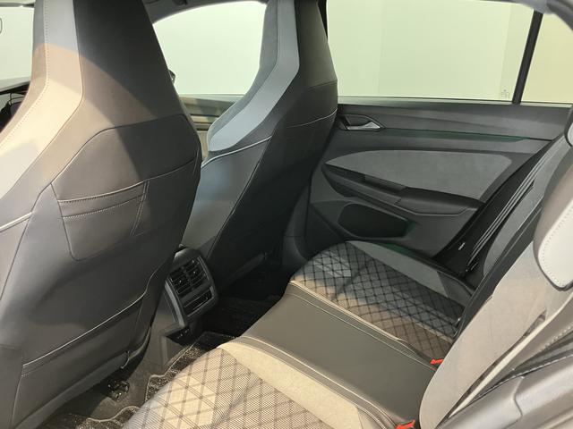 VW ゴルフeTSI Rライン純正ナビ フルセグTV バックモニター Bluetooth USB ドラレコ ETC クルーズコントロール オートライト LEDヘッドライト 前席シートヒーター ステアリングヒーター プッシュスタート(愛媛県)の中古車