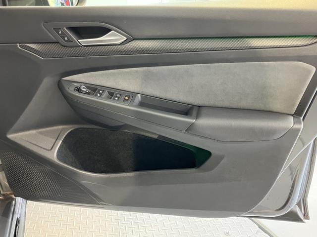 VW ゴルフeTSI Rライン純正ナビ フルセグTV バックモニター Bluetooth USB ドラレコ ETC クルーズコントロール オートライト LEDヘッドライト 前席シートヒーター ステアリングヒーター プッシュスタート(愛媛県)の中古車