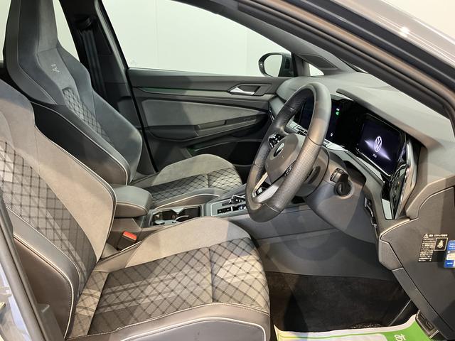 VW ゴルフeTSI Rライン純正ナビ フルセグTV バックモニター Bluetooth USB ドラレコ ETC クルーズコントロール オートライト LEDヘッドライト 前席シートヒーター ステアリングヒーター プッシュスタート(愛媛県)の中古車