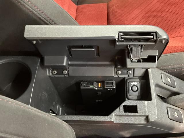 コペンセロ S純正ナビ バックモニター フルセグTV CD DVD USB Bluetooth ドラレコ ETC 前席シートヒーター オートライト LEDヘッドライト プッシュスタート アイドリングストップ(愛媛県)の中古車