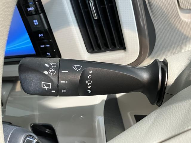 ムーヴキャンバスXリミテッドメイクアップ SAII純正ナビ バックモニター フルセグTV CD DVD USB Bluetooth 両側電動スライドドア オートライト ベンチシート プッシュスタート アイドリングストップ 電動格納ドアミラー(愛媛県)の中古車