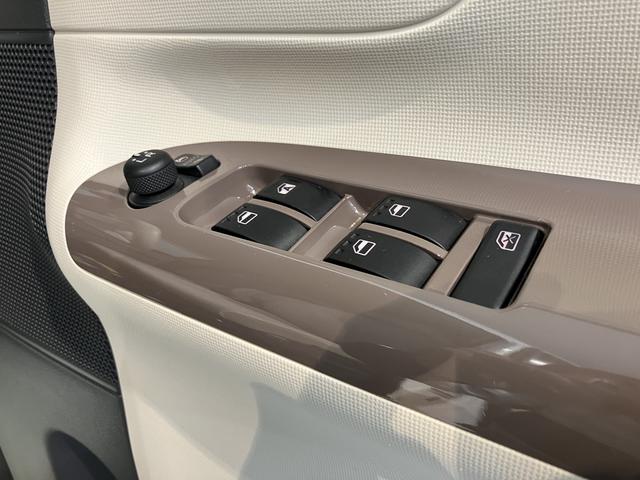 ムーヴキャンバスXリミテッドメイクアップ SAII純正ナビ バックモニター フルセグTV CD DVD USB Bluetooth 両側電動スライドドア オートライト ベンチシート プッシュスタート アイドリングストップ 電動格納ドアミラー(愛媛県)の中古車
