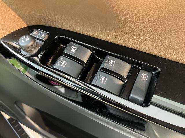 キャストスタイルG プライムコレクション SAIIIプッシュスタート アイドリングストップ 運転席・助手席シートヒーター オートライト オートマチックハイビーム LEDヘッドライト フロントフォグランプ ベンチシート 社外ナビ 社外ドライブレコーダー(愛媛県)の中古車