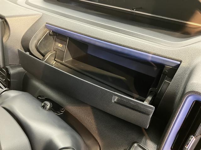 タントカスタムＸプッシュスタート　両側電動スライドドア　コーナーセンサー　アイドリングストップ　ＬＥＤヘッドライト　フォグランプ　ベンチシート　運転席・助手席シートヒーター　純正ナビ　ＣＤ　ＤＶＤ　バックカメラ（愛媛県）の中古車