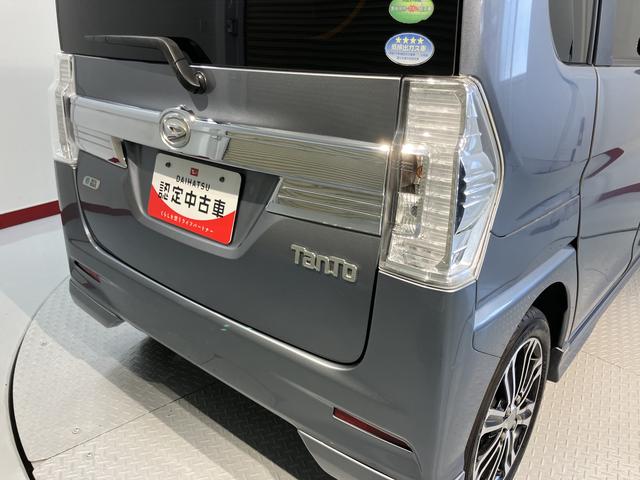 タントカスタムＲＳ　ＳＡ両側電動スライドドア　オートライト　ＬＥＤヘッドライト　プッシュスタート　アイドリングストップ　ベンチシート　電動格納ドアミラー　キーフリーシステム　オーディオレス車　バックカメラ装着車　後席モニタ付（愛媛県）の中古車