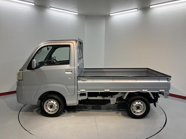ハイゼットトラック 中古車 スタンダード２ＷＤ　５速ミッション車　ＣＤ　ラジオ　ＥＴＣ　マニュアルエアコン　パワステ　運転席エアバッグ