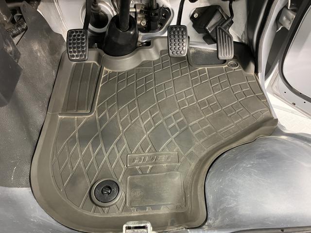 ハイゼットトラックスタンダード2WD 5速ミッション車 CD ラジオ ETC マニュアルエアコン パワステ 運転席エアバッグ(愛媛県)の中古車