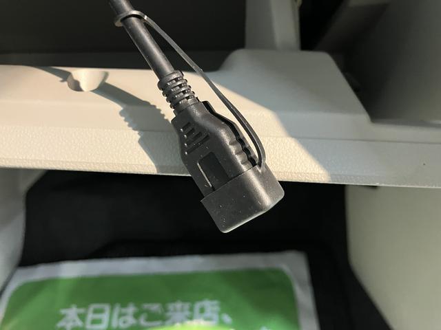 ムーヴＸ　ＳＡII純正ナビ　バックモニター　ワンセグＴＶ　ＣＤ　ＤＶＤ　ＵＳＢ　社外ＥＴＣ　オートライト　ベンチシート　アイドリングストップ　電動格納ドアミラー　キーフリーシステム（愛媛県）の中古車