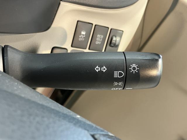ミライースＸ　リミテッドＳＡ純正ナビ　フルセグＴＶ　ＣＤ　ＤＶＤ　ＵＳＢ　Ｂｌｕｅｔｏｏｔｈ　ＥＴＣ　アイドリングストップ　電動格納ドアミラー　キーレスエントリー　マニュアルエアコン　パワステ　パワーウィンドウ（愛媛県）の中古車