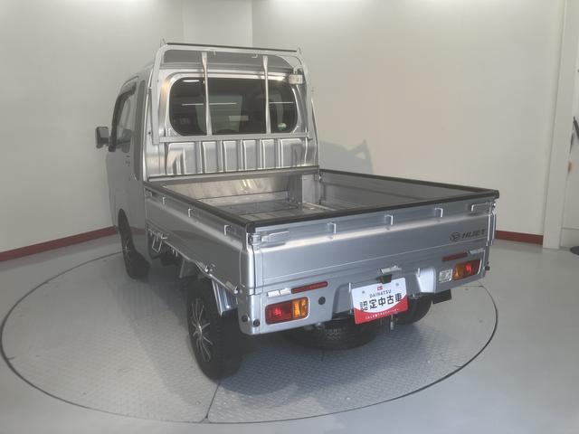 ハイゼットトラックジャンボSAIIItCDステレオ ETC車載器 キーレスエントリー パワーウィンドウ LEDヘッドライト フォグランプ 作業灯 アルミホイール ABS 左右エアバッグ(愛媛県)の中古車