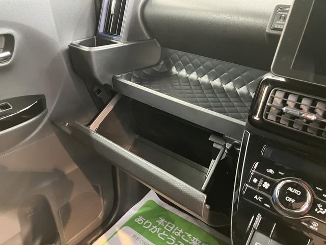 タントカスタムＲＳスタイルセレクションプッシュスタート　両側電動スライドドア　横滑り防止装置　コーナーセンサー　アイドリングストップ　ベンチシート　運転席・助手席シートヒーター　電動パーキングブレーキ　ＬＥＤヘッドライト　純正ナビ（愛媛県）の中古車