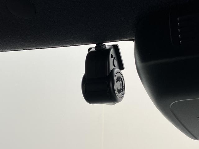タントカスタムＲＳスタイルセレクションプッシュスタート　両側電動スライドドア　横滑り防止装置　コーナーセンサー　アイドリングストップ　ベンチシート　運転席・助手席シートヒーター　電動パーキングブレーキ　ＬＥＤヘッドライト　純正ナビ（愛媛県）の中古車