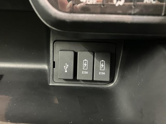 Ｎ−ＢＯＸカスタムＧ・ＥＸターボホンダセンシングプッシュスタート　両側電動スライドドア　横滑り防止装置　ＥＣＯＮ　オートライト　ＬＥＤヘッドライト　フロントフォグランプ　レーンアシスト　純正ナビ　ＥＴＣ車載器　ナビ連動ドライブレコーダー　２ＷＤ（愛媛県）の中古車