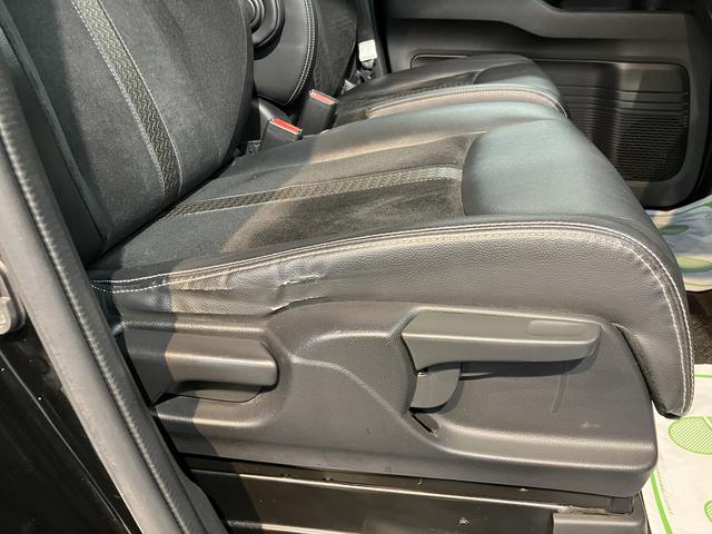 Ｎ−ＢＯＸカスタムＧ・ＥＸターボホンダセンシングプッシュスタート　両側電動スライドドア　横滑り防止装置　ＥＣＯＮ　オートライト　ＬＥＤヘッドライト　フロントフォグランプ　レーンアシスト　純正ナビ　ＥＴＣ車載器　ナビ連動ドライブレコーダー　２ＷＤ（愛媛県）の中古車
