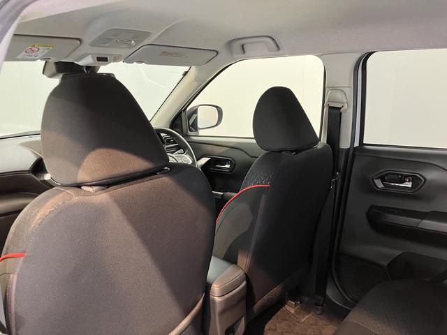 ロッキーGプッシュスタート オートライト LEDヘッドライト フロントフォグランプ アダプティブクルーズコントロール 運転席・助手席シートヒーター コーナーセンサー 純正ナビ パノラマモニター ETC車載器(愛媛県)の中古車