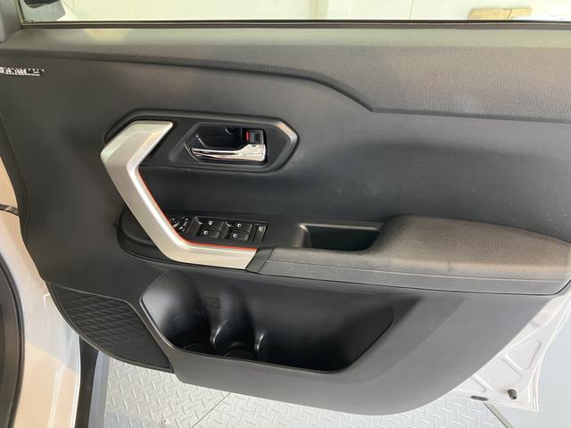 ロッキーGプッシュスタート オートライト LEDヘッドライト フロントフォグランプ アダプティブクルーズコントロール 運転席・助手席シートヒーター コーナーセンサー 純正ナビ パノラマモニター ETC車載器(愛媛県)の中古車