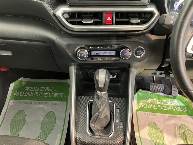 ロッキーGプッシュスタート オートライト LEDヘッドライト フロントフォグランプ アダプティブクルーズコントロール 運転席・助手席シートヒーター コーナーセンサー 純正ナビ パノラマモニター ETC車載器(愛媛県)の中古車