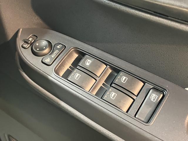 タントＸリミテッド純正ナビ　パノラマモニター　フルセグＴＶ　ＣＤ　ＤＶＤ　Ｂｌｕｅｔｏｏｔｈ　ＥＴＣ　両側電動スライドドア　障害物センサー　クルーズコントロール　前席シートヒーター　オートライト　ＬＥＤヘッドライト（愛媛県）の中古車