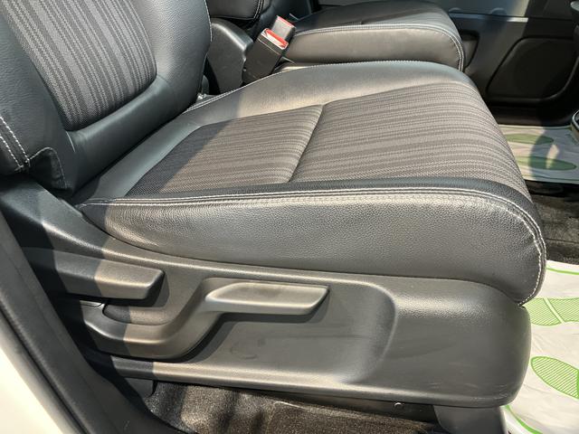 フリードG・ホンダセンシング純正ナビ バックモニター フルセグTV CD DVD Bluetooth 後席モニター ドラレコ ETC 両側電動スライドドア クルーズコントロール オートライト LEDヘッドライト プッシュスタート(愛媛県)の中古車
