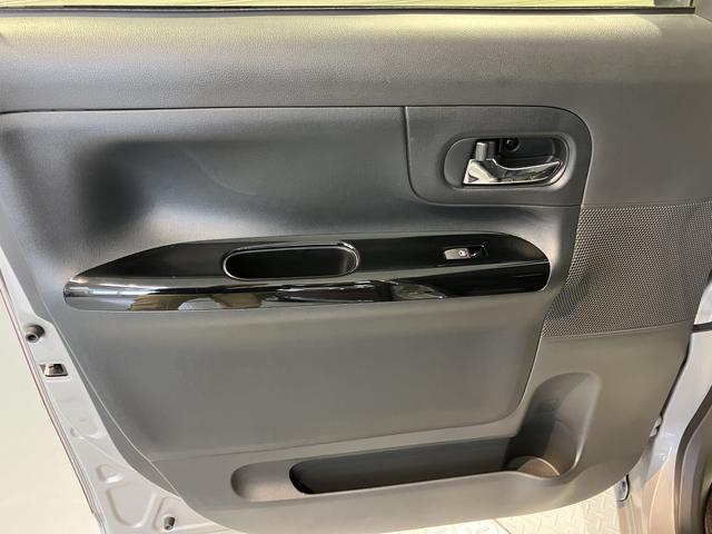 ムーヴキャンバスＧブラックインテリアリミテッド　ＳＡIII純正ナビ　パノラマモニター　フルセグＴＶ　ＣＤ　ＤＶＤ　ＵＳＢ　Ｂｌｕｅｔｏｏｔｈ　両側電動スライドドア　オートライト　ＬＥＤヘッドライト　ベンチシート　プッシュスタート　アイドリングストップ（愛媛県）の中古車