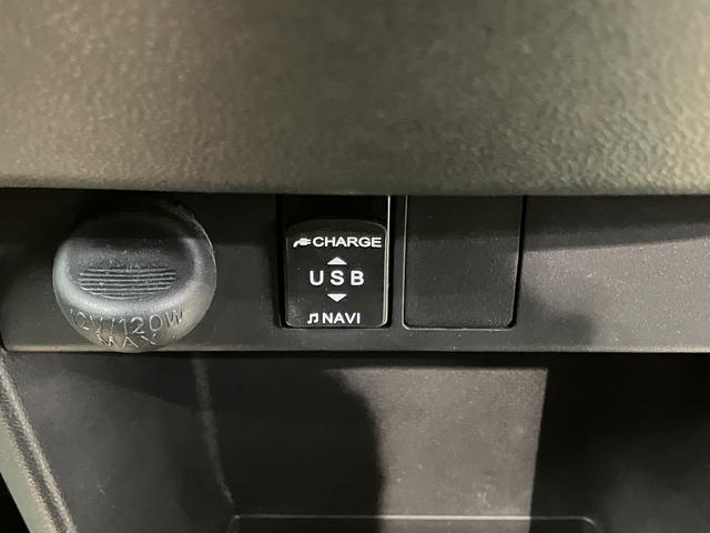 ムーヴキャンバスＧブラックインテリアリミテッド　ＳＡIII純正ナビ　パノラマモニター　フルセグＴＶ　ＣＤ　ＤＶＤ　ＵＳＢ　Ｂｌｕｅｔｏｏｔｈ　両側電動スライドドア　オートライト　ＬＥＤヘッドライト　ベンチシート　プッシュスタート　アイドリングストップ（愛媛県）の中古車