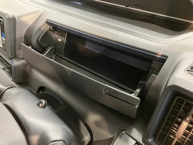 タントＸプッシュスタート　横滑り防止装置　コーナーセンサー　アイドリングストップ　オートライト　ＬＥＤヘッドライト　運転席・助手席シートヒーター　ベンチシート　片側電動スライドドア　電動パーキングブレーキ（愛媛県）の中古車