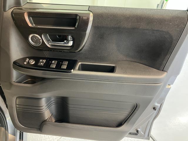N−BOXカスタムG・Lホンダセンシングプッシュスタート 横滑り防止装置 アダプティブクルーズコントロール アイドリングストップ LEDヘッドライト フロントフォグランプ 片側電動スライドドア 純正CDチューナー USB AUX ETC(愛媛県)の中古車