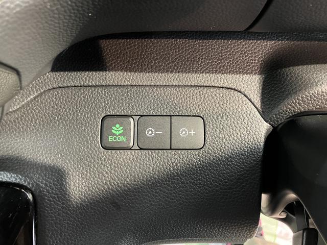 N−BOXカスタムG・Lホンダセンシングプッシュスタート 横滑り防止装置 アダプティブクルーズコントロール アイドリングストップ LEDヘッドライト フロントフォグランプ 片側電動スライドドア 純正CDチューナー USB AUX ETC(愛媛県)の中古車