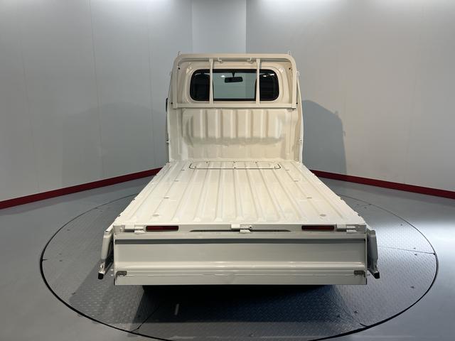 ハイゼットトラックスタンダード４ＷＤ　ハロゲンヘッドライト　マニュアルエアコン　運転席エアバッグ　パワステ　全塗装済車　オーディオレス（愛媛県）の中古車