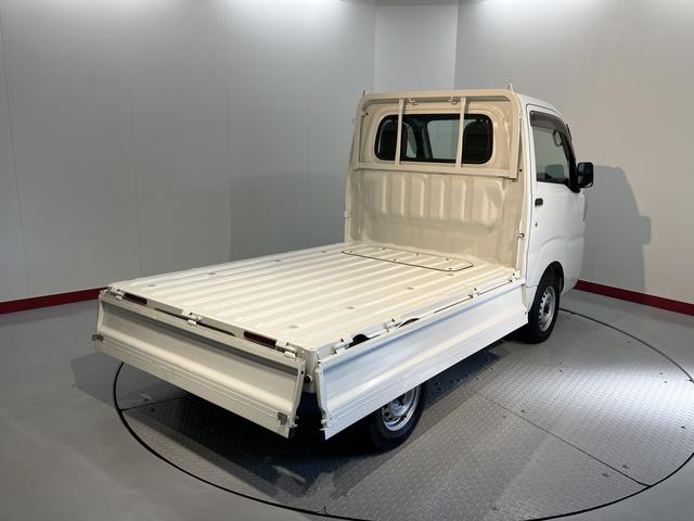 ハイゼットトラックスタンダード４ＷＤ　ハロゲンヘッドライト　マニュアルエアコン　運転席エアバッグ　パワステ　全塗装済車　オーディオレス（愛媛県）の中古車