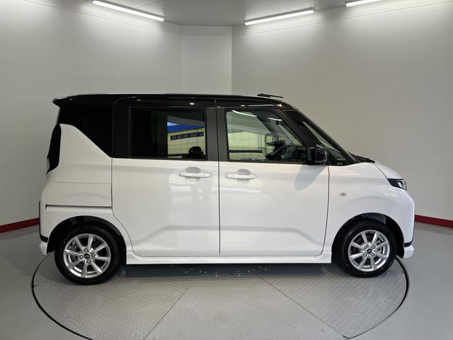 ムーヴ 中古車 Ｇプッシュスタート　片側電動スライドドア　コーナーセンサー　アイドリングストップ　オートライト　ＬＥＤヘッドライト　フロントフォグランプ　電動パーキングブレーキ　ベンチシート　運転席助手席シートヒーター