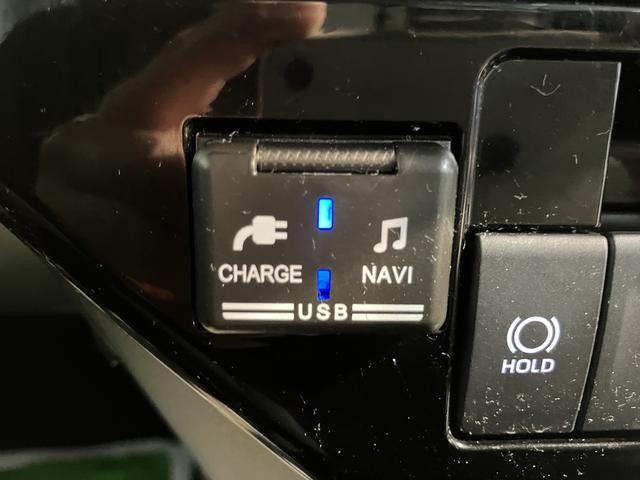 トールカスタムＧ純正ナビ　バックカメラ　地上デジタルＴＶ　ドライブレコーダー　ＥＴＣ　プッシュスタート　両側電動スライドドア　前席シートヒーター　クルーズコントロール　アイドリングストップ　スマートアシスト（愛媛県）の中古車