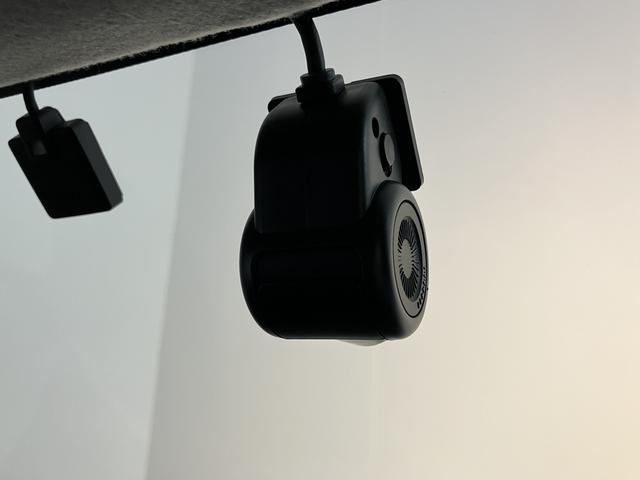 トールカスタムＧ純正ナビ　バックカメラ　地上デジタルＴＶ　ドライブレコーダー　ＥＴＣ　プッシュスタート　両側電動スライドドア　前席シートヒーター　クルーズコントロール　アイドリングストップ　スマートアシスト（愛媛県）の中古車