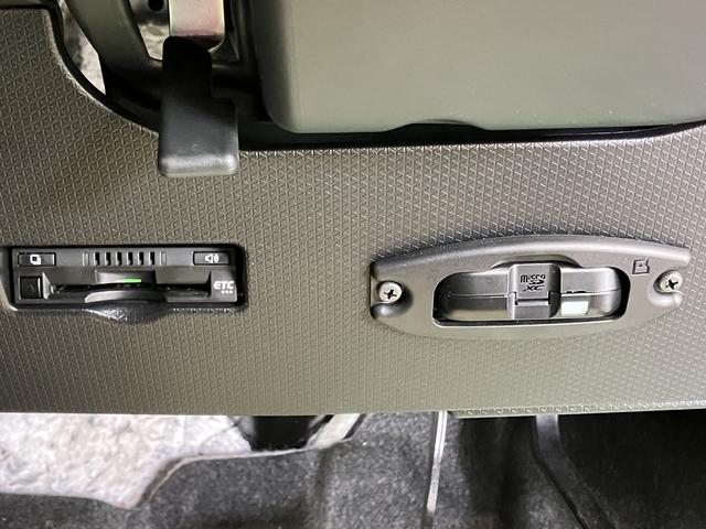タントＸディスプレイオーディオ　バックモニター　フルセグＴＶ　ＵＳＢ　Ｂｌｕｅｔｏｏｔｈ　ドライブレコーダー　ＥＴＣ　左側電動スライドドア　障害物センサー　オートライト　ＬＥＤヘッドライト　前席シートヒーター（愛媛県）の中古車