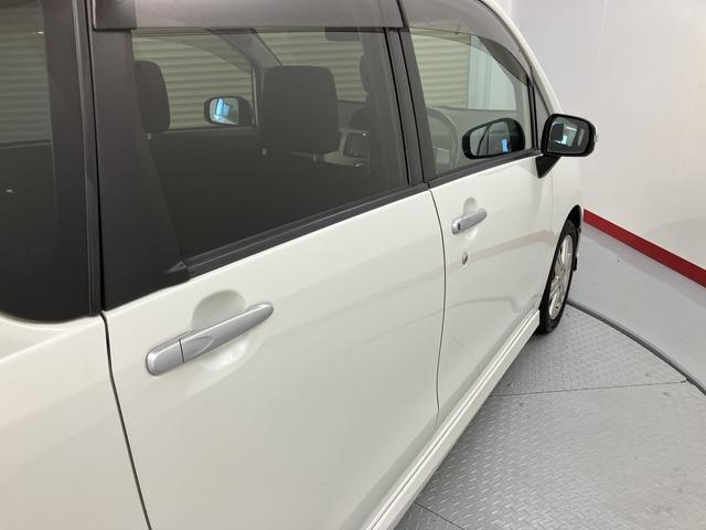 ムーヴカスタム RSナビゲーション バックカメラ ETC車載器 フルセグTV オートエアコン オートライト ディスチャージヘッドライト フォグランプ プッシュスタート 電動格納ドアミラー アルミホイール(愛媛県)の中古車