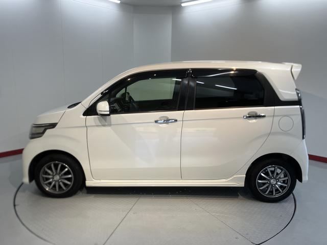 Ｎ−ＷＧＮカスタム 中古車 Ｇ・ターボパッケージ純正ナビ　バックモニター　フルセグＴＶ　ＣＤ　ＤＶＤ　Ｂｌｕｅｔｏｏｔｈ　ＥＴＣ　アイドリングストップ　クルーズコントロール　オートライト　ディスチャージヘッドライト　プッシュスタート　ベンチシート