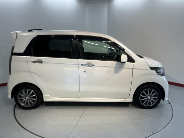 Ｎ−ＷＧＮカスタム 中古車 Ｇ・ターボパッケージ純正ナビ　バックモニター　フルセグＴＶ　ＣＤ　ＤＶＤ　Ｂｌｕｅｔｏｏｔｈ　ＥＴＣ　アイドリングストップ　クルーズコントロール　オートライト　ディスチャージヘッドライト　プッシュスタート　ベンチシート