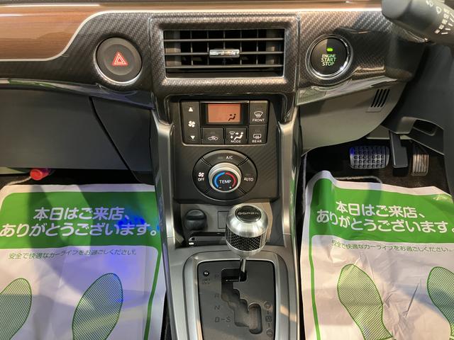 コペンセロ純正ナビ　バックモニター　フルセグＴＶ　ＣＤ　ＤＶＤ　ＵＳＢ　Ｂｌｕｅｔｏｏｔｈ　ＥＴＣ　ドラレコ　オートライト　ＬＥＤヘッドライト　前席シートヒーター　障害物センサー　アイドリングストップ　キーレス（愛媛県）の中古車
